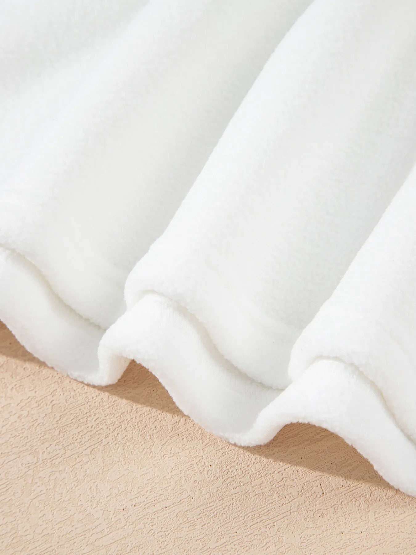 d8c660661bb1494786ad2ae96bcfb221-Max-Origin